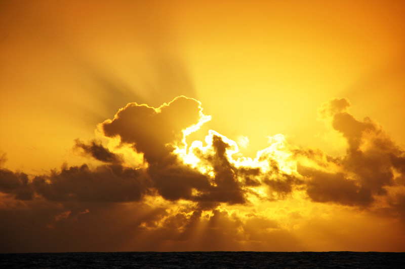 Solnedgang p Stillehavet.